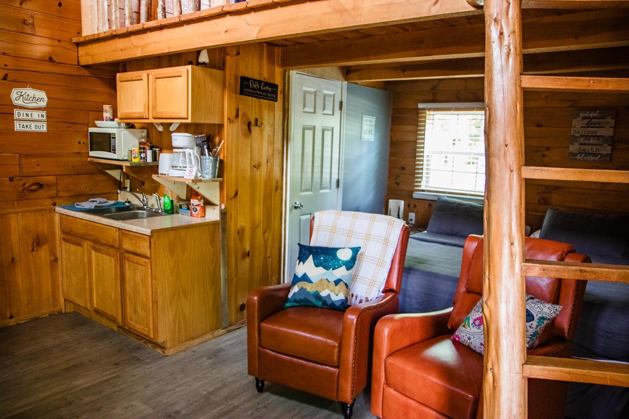 Kozy Haven Log Cabin Rentals Columbia Exteriér fotografie
