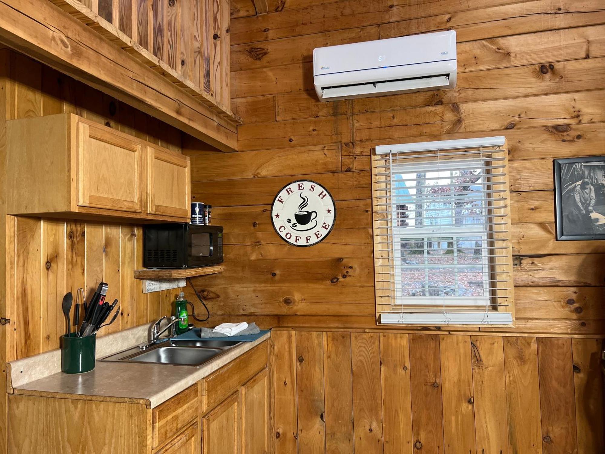 Kozy Haven Log Cabin Rentals Columbia Exteriér fotografie
